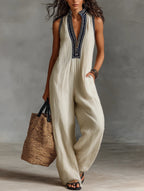 LENEA | Minimalistischer Jumpsuit mit Stehkragen