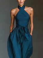 TIALDA | Jumpsuit mit Cross-Halter-Ausschnitt und weitem Bein