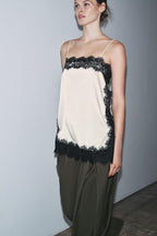 VERA | Satin-Minikleid mit Spitze