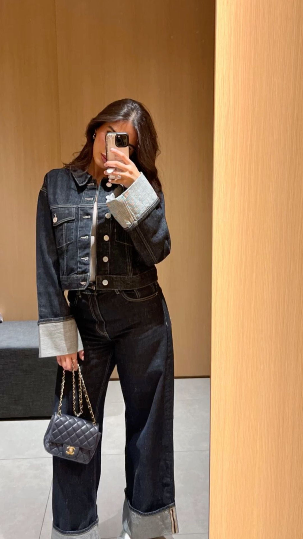 JADE | Zeitloses Denim-Jacken-Set mit gekrempelten Ärmeln