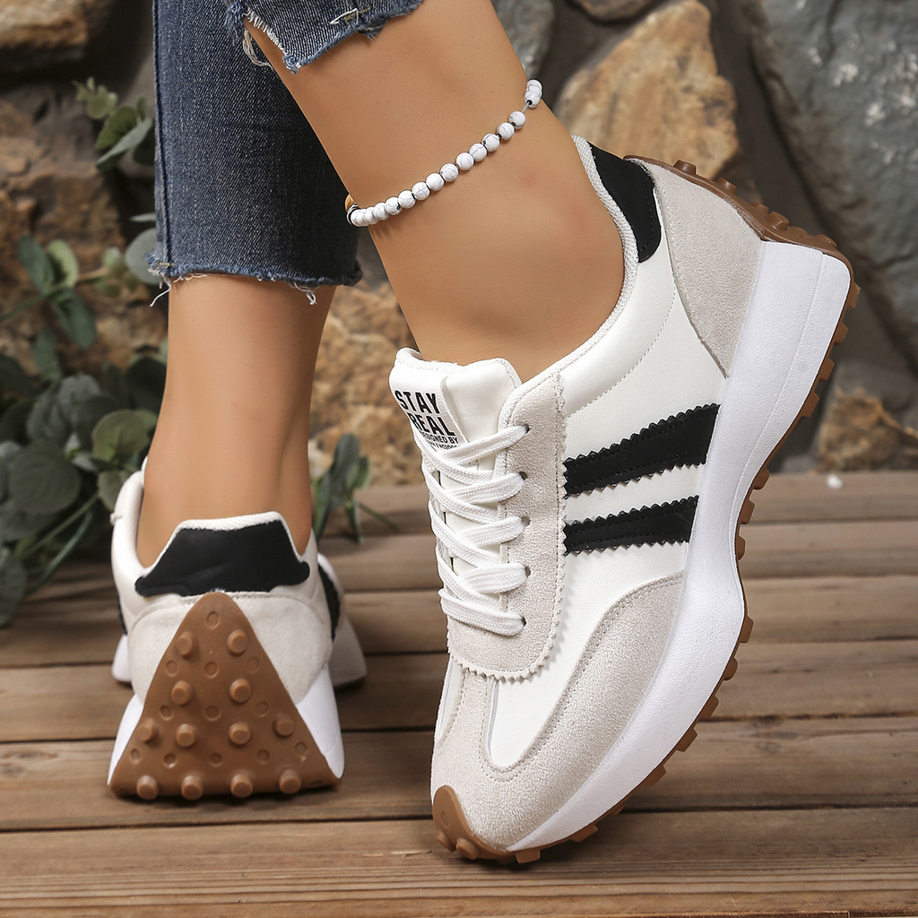 CLEO | Retro-Sneaker mit Schnürung