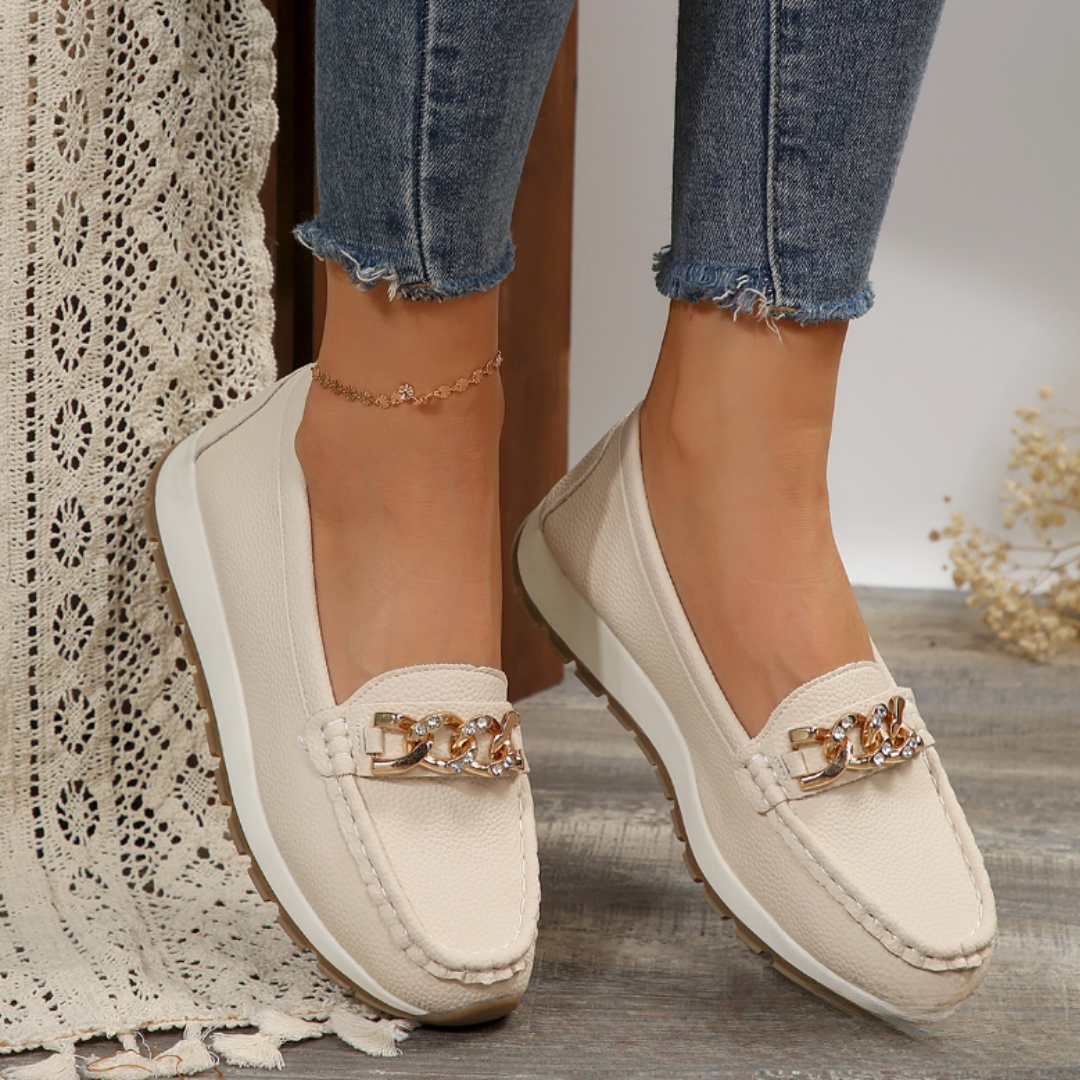 Evelyn - Diamant Schnallen Slipper