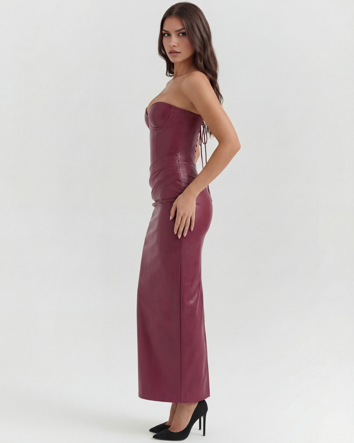 JOLINE | Trägerloses Maxikleid in Lederoptik