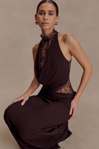 ISALIE | Halterneck-Maxikleid mit Spitzeneinsatz