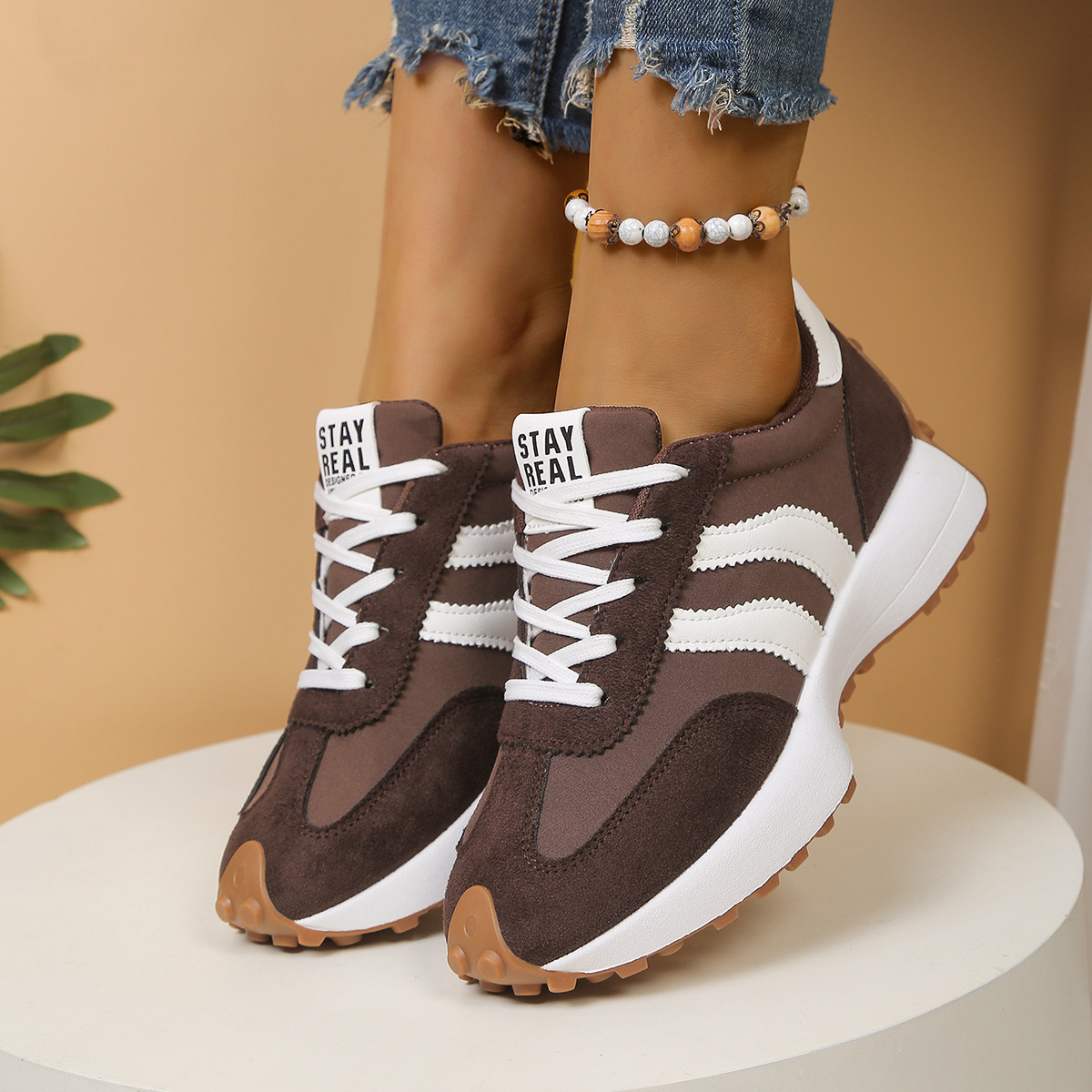 CLEO | Retro-Sneaker mit Schnürung