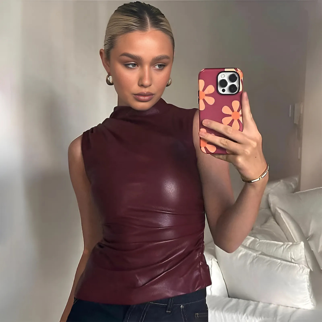 CARA | Chic Top