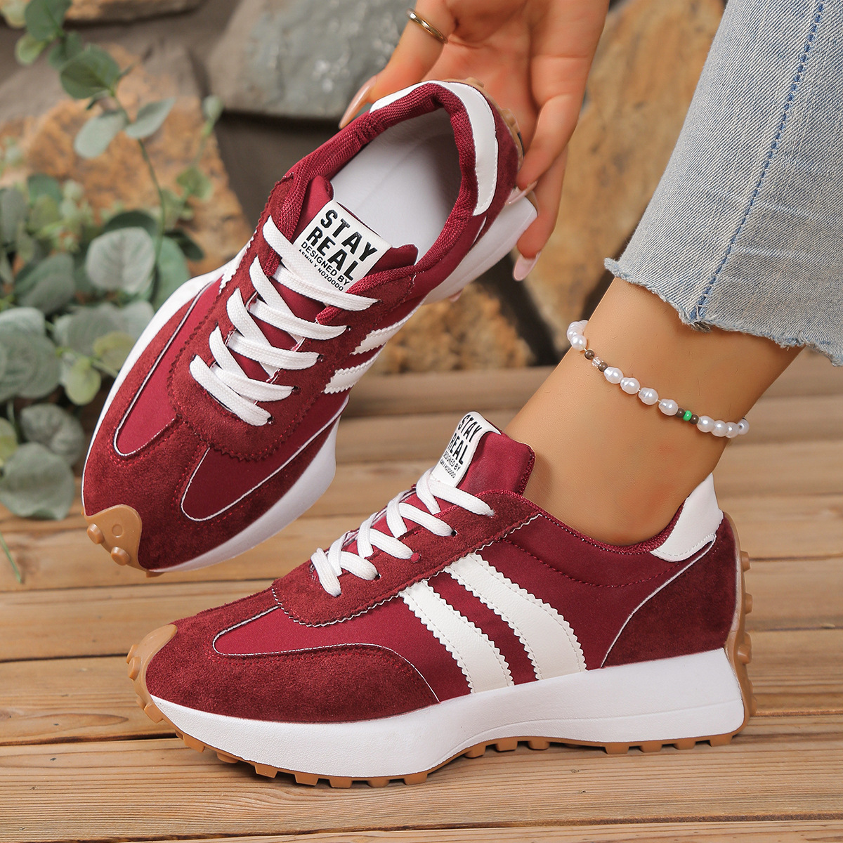 CLEO | Retro-Sneaker mit Schnürung