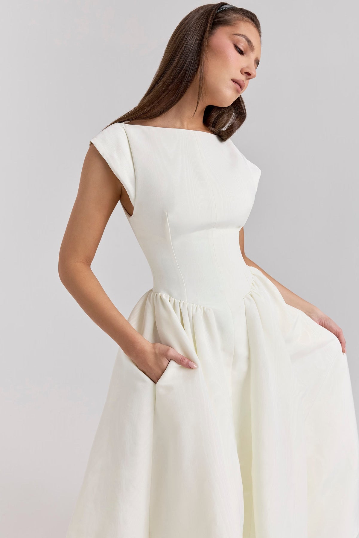 FARAH | Midikleid mit Kappenärmeln