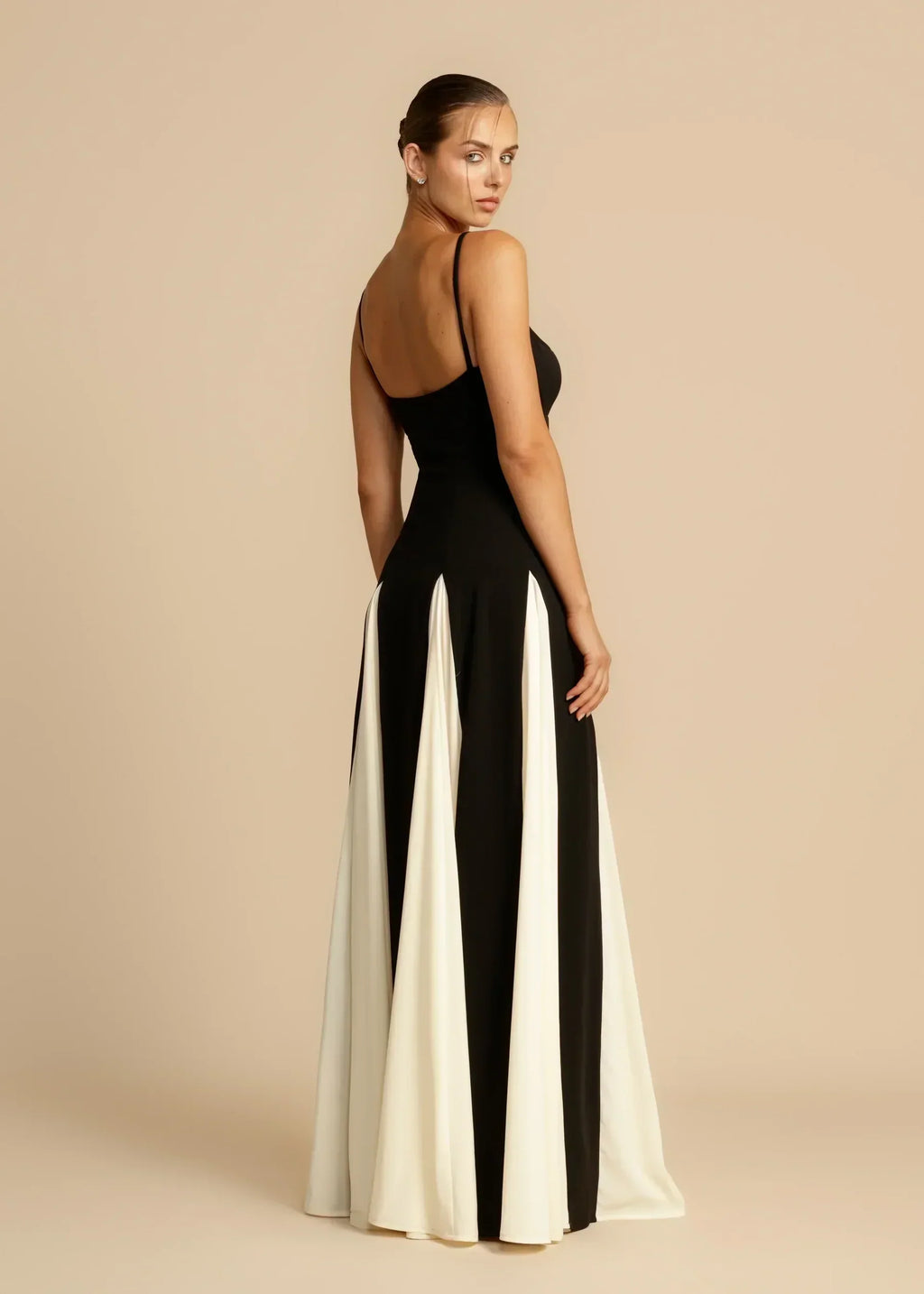 TAMEA | Maxikleid mit Kontrasteinsätzen