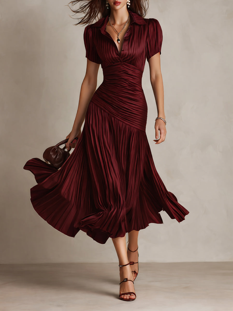 ANOUK | Gestreiftes Satin-Midikleid mit Plisseefalten