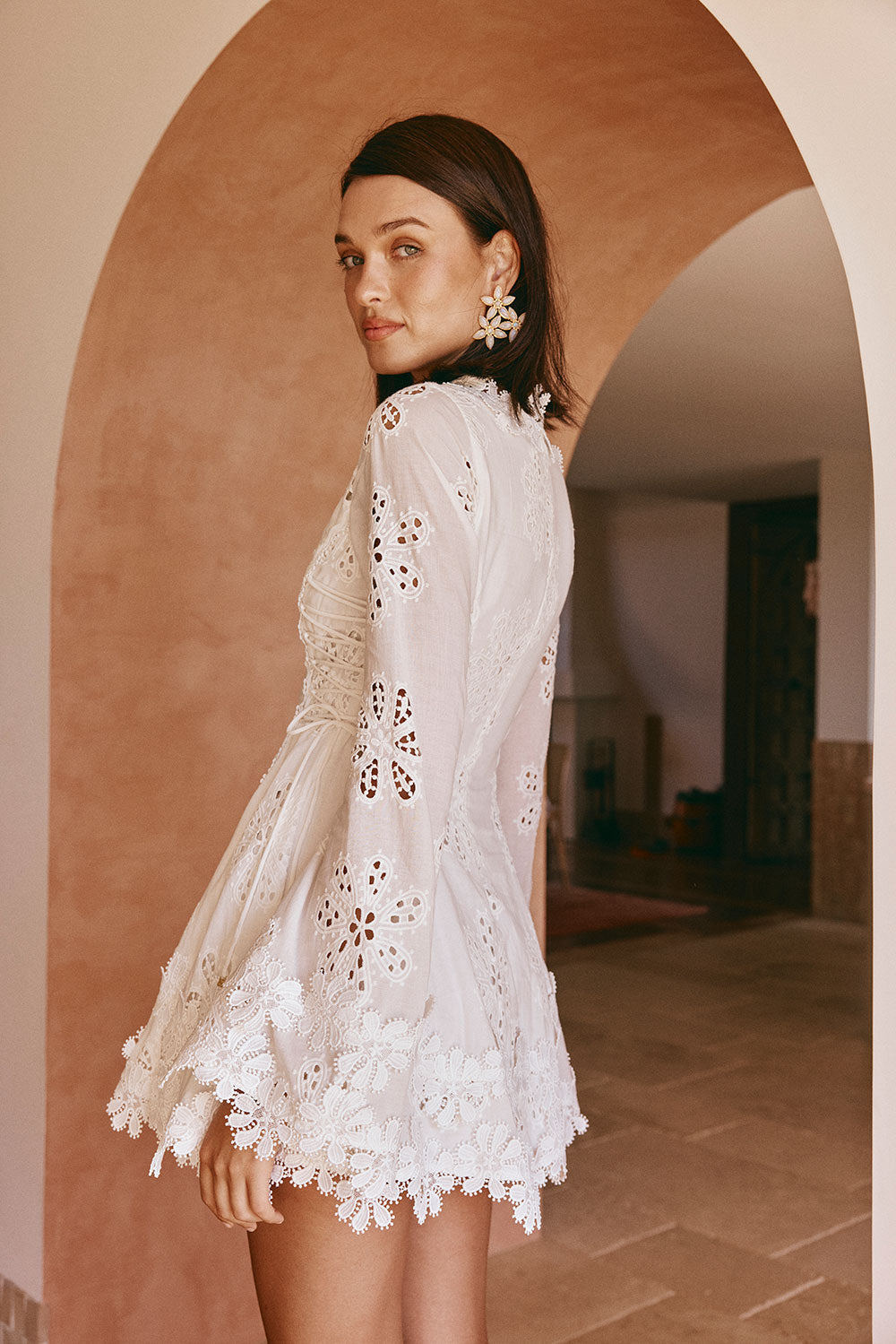 JILL | Minikleid mit Boho-Spitze
