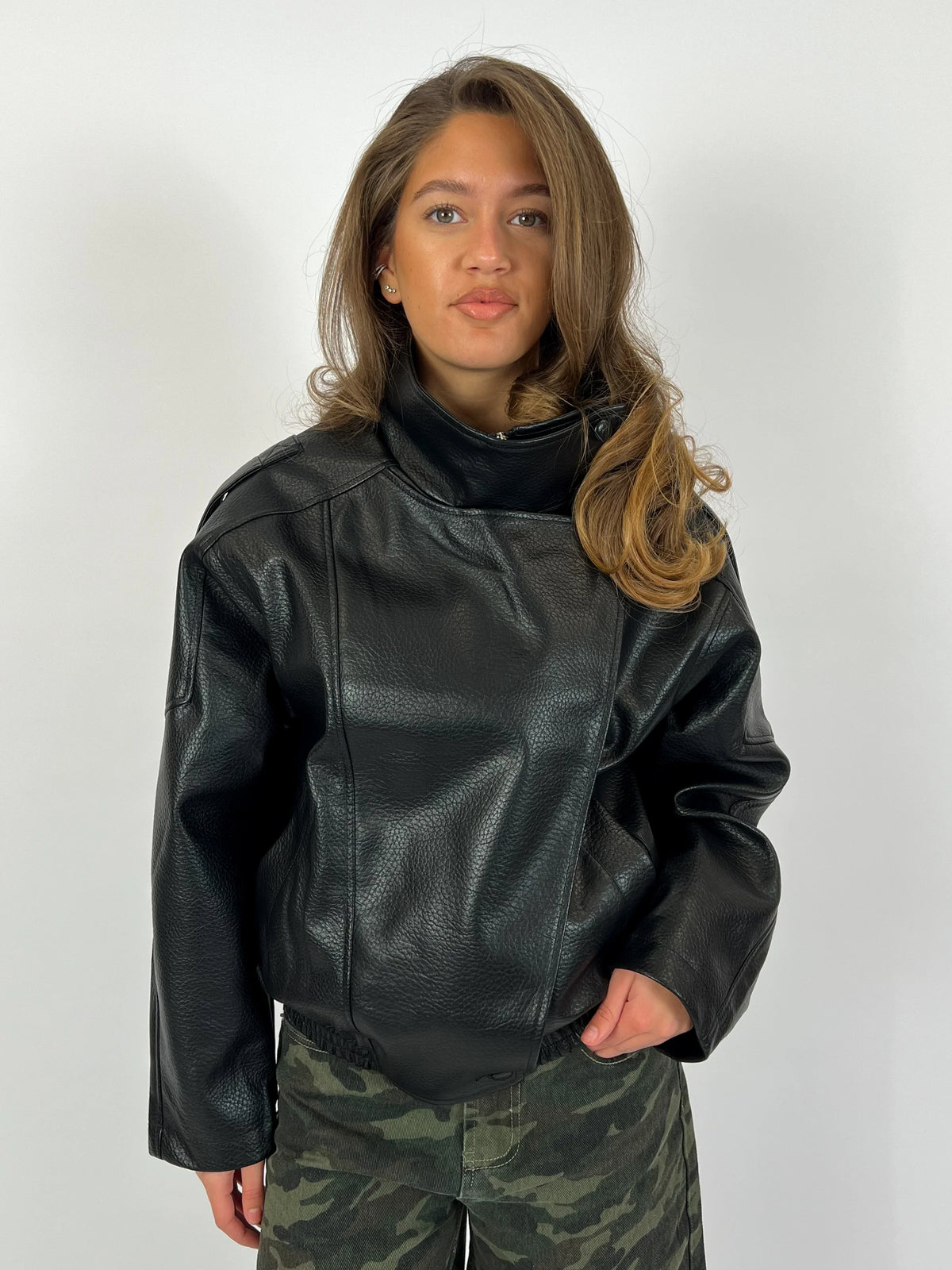 LAUREN | Oversized Kunstlederjacke