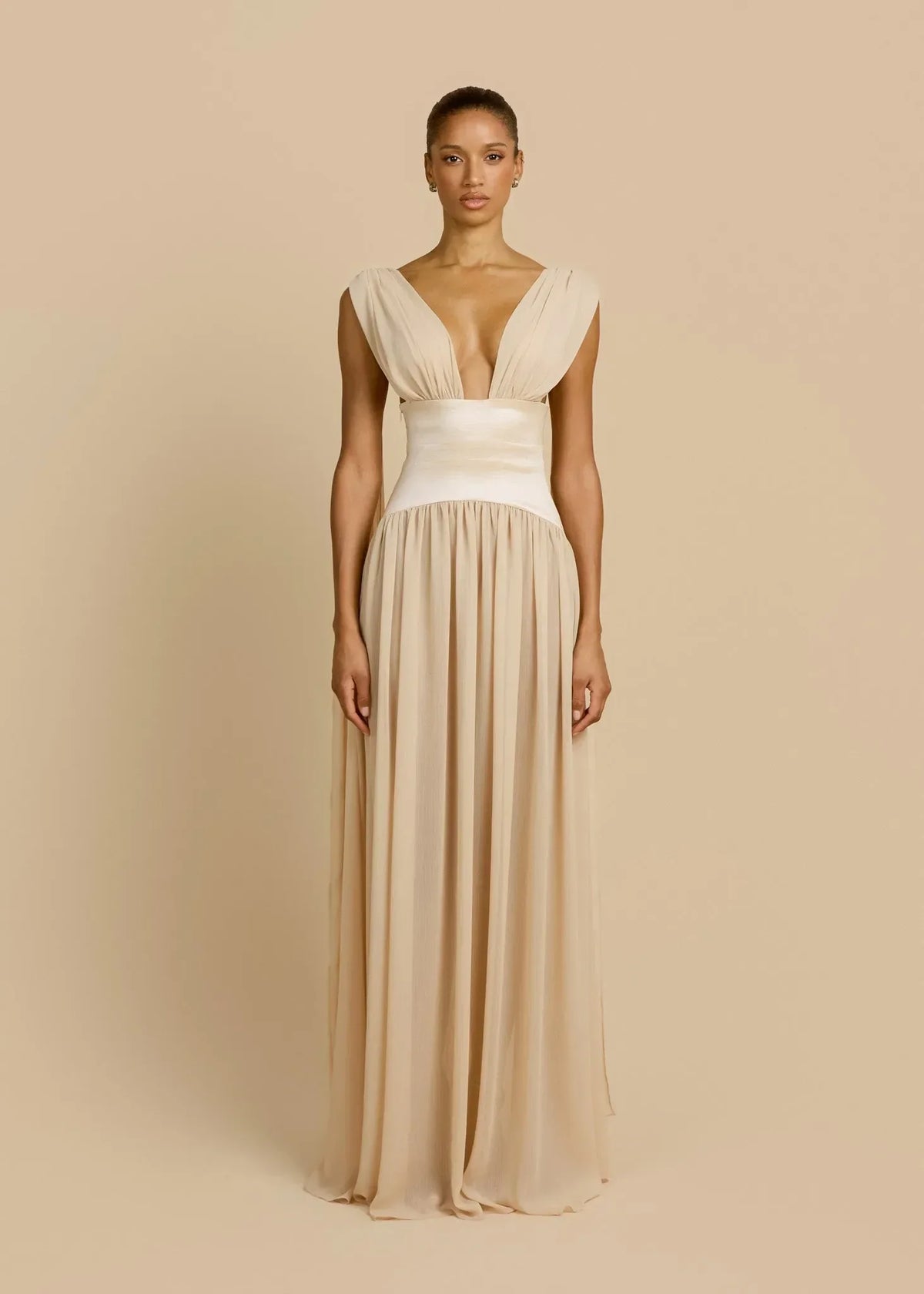 TABEA | Maxikleid mit Tiefem Ausschnitt