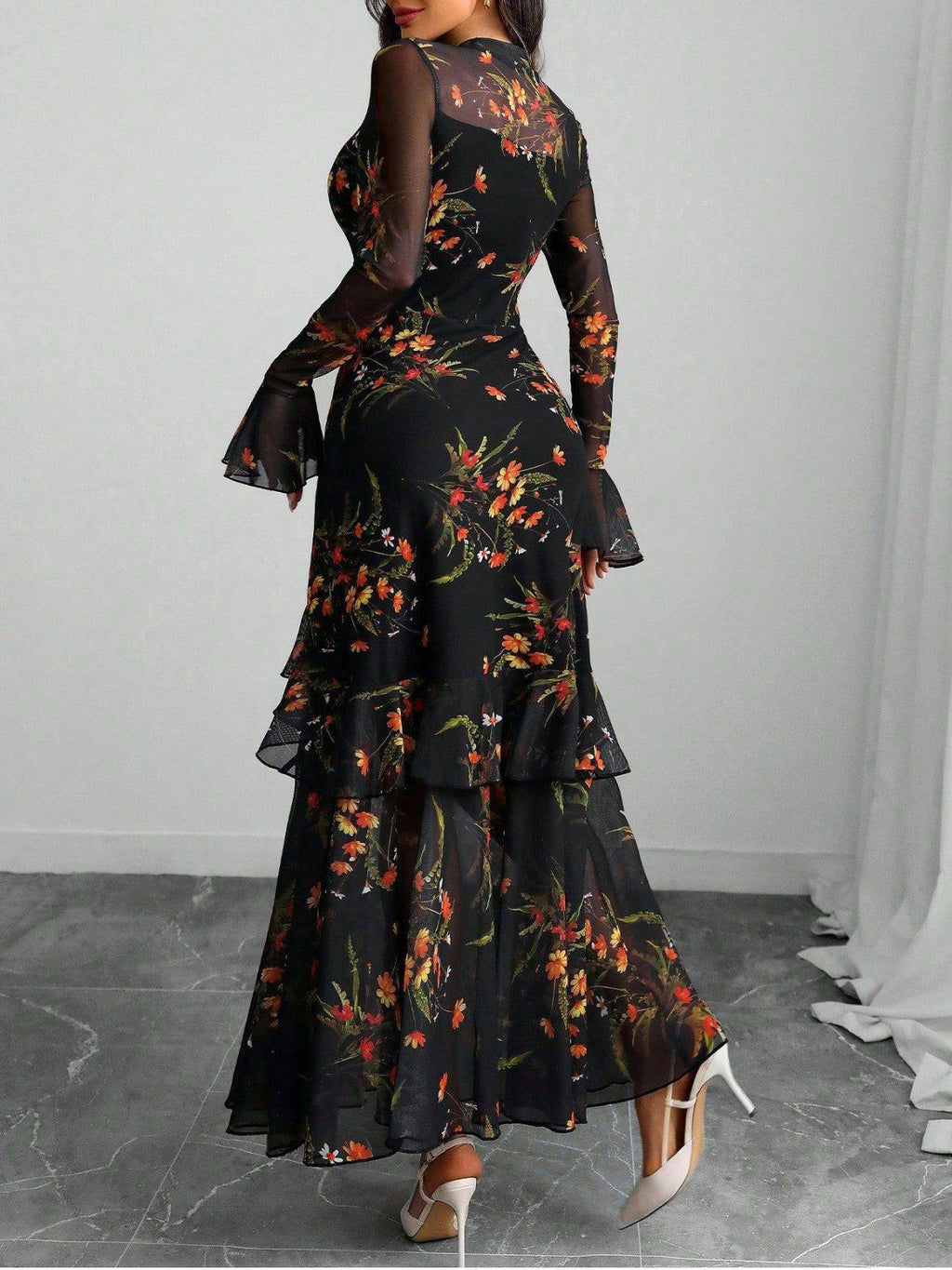 VIDA | Maxikleid aus Mesh mit Blumenprint