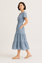 SINJA | Maxikleid mit Smokbund und Stufenrock