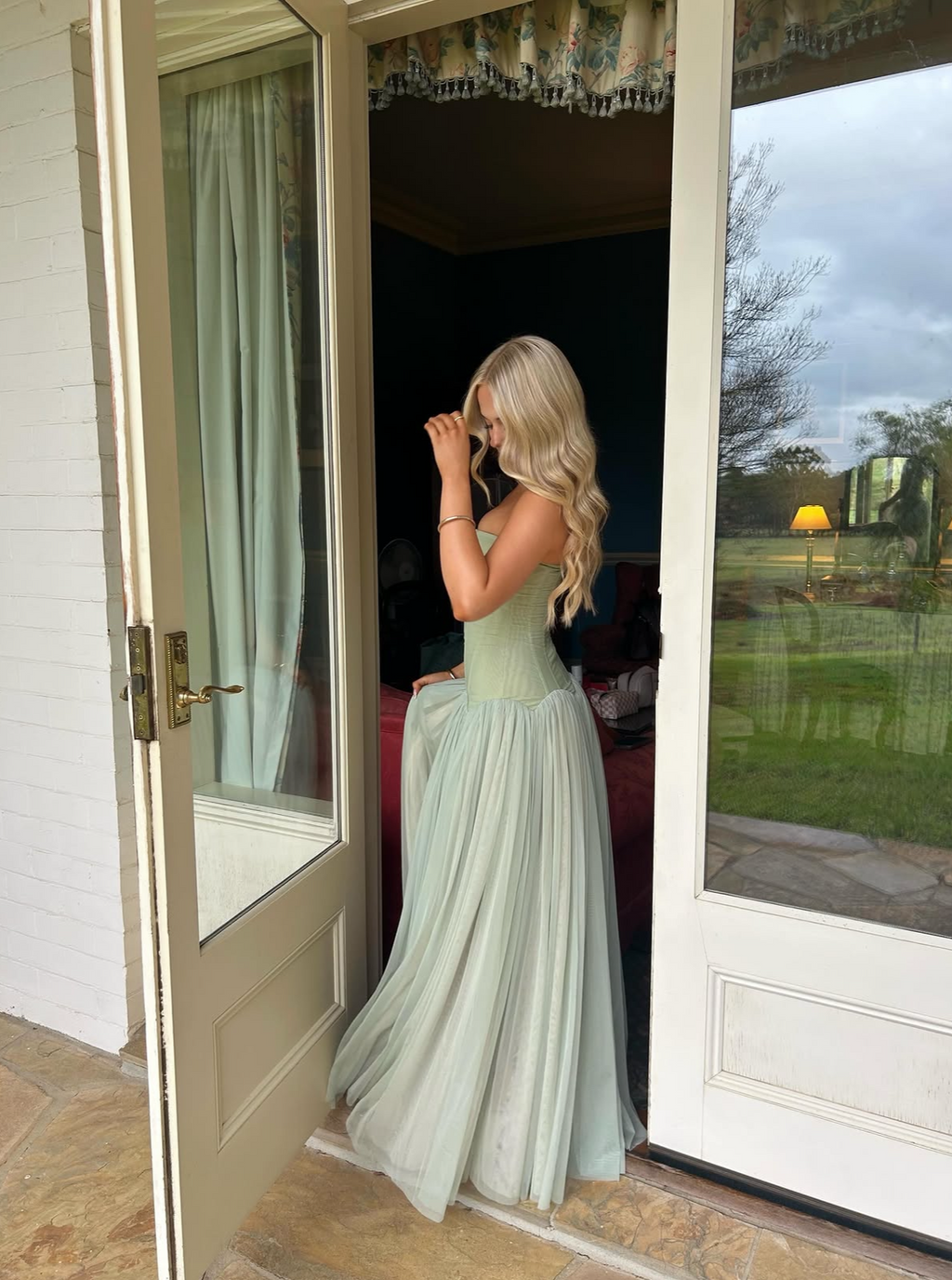 ARABELLA | Trägerloses Korsett-Maxikleid