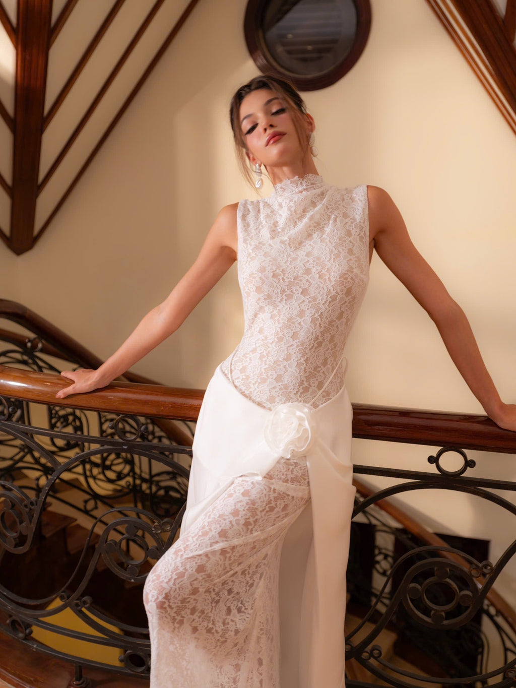 SAMIRA | Drapiertes Maxikleid mit Spitze