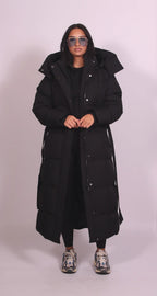 LIVIA | Lange Pufferjacke mit Gürtel