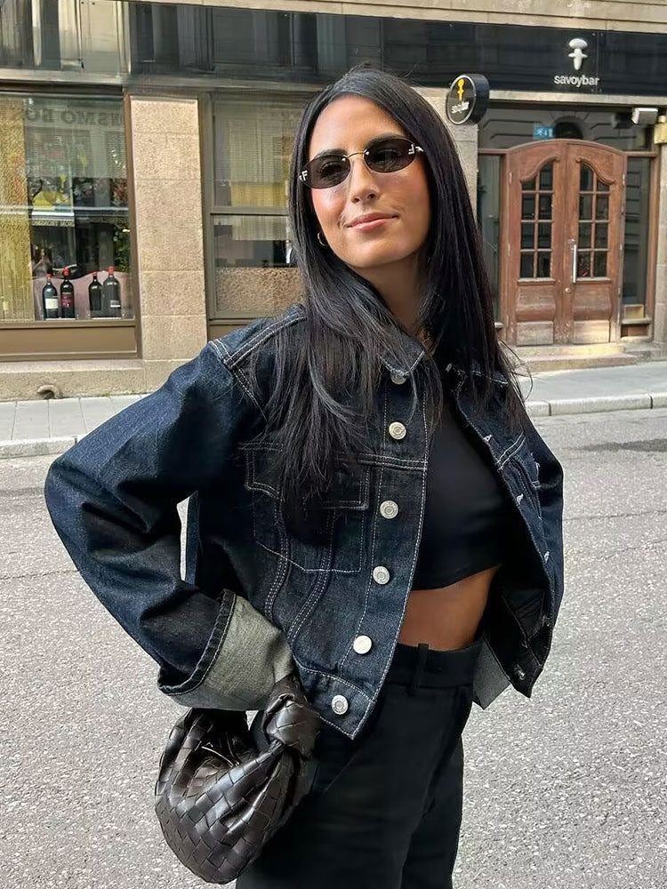 JADE | Zeitloses Denim-Jacken-Set mit gekrempelten Ärmeln