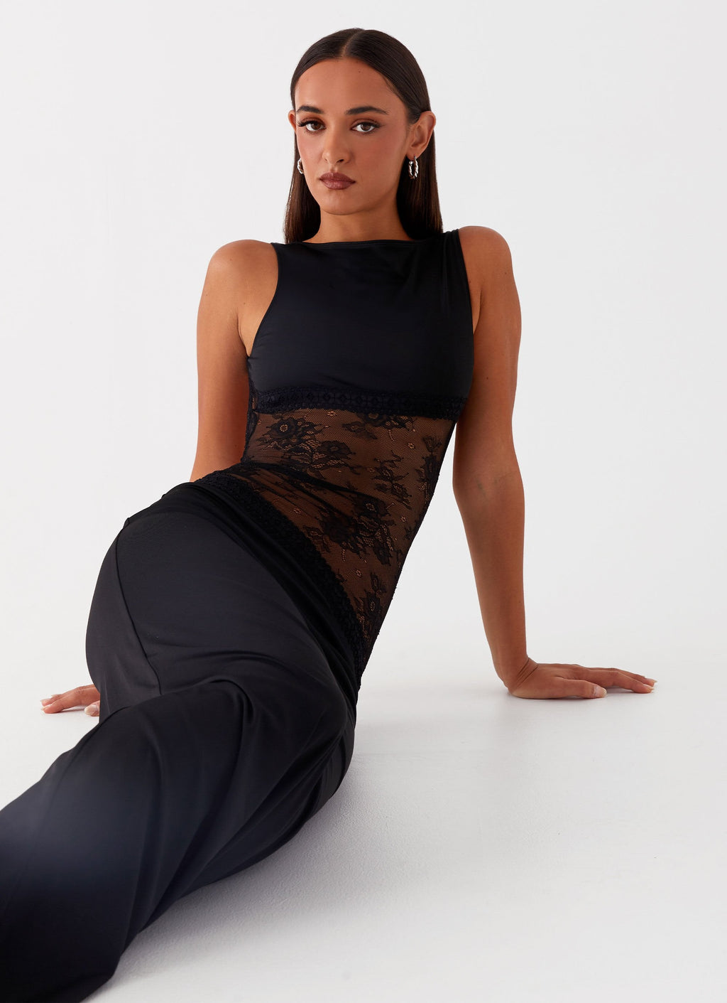 SELENA | Feminines Maxikleid mit Zarter Spitze