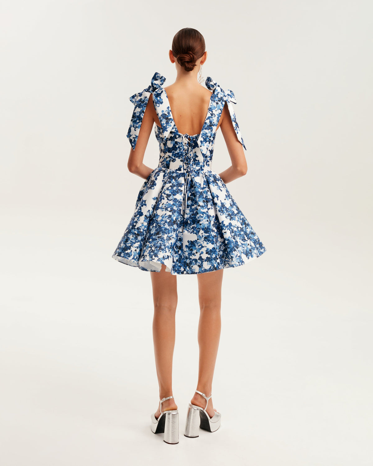 LAURA | Florales Mini-Kleid