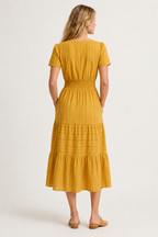 SINJA | Maxikleid mit Smokbund und Stufenrock