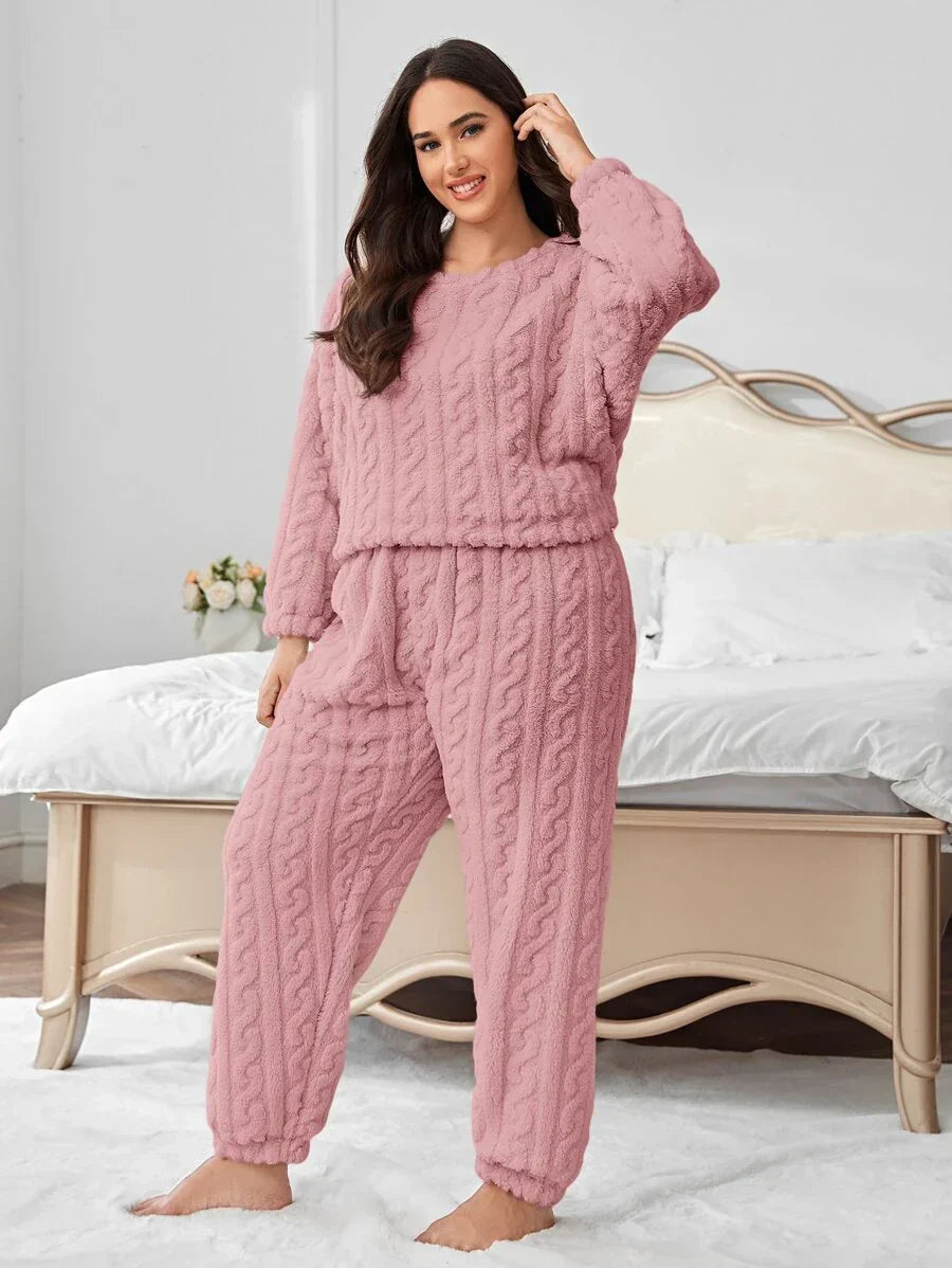 LISA – Flauschiges Pyjama-Set