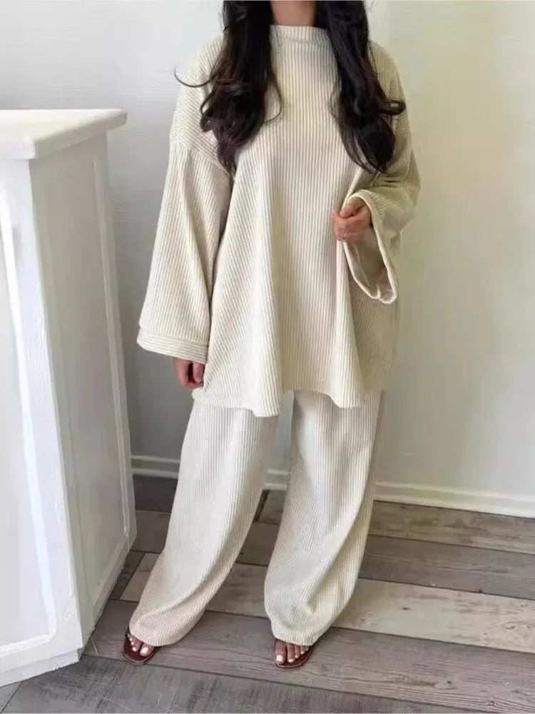 SOFIE – Cozy Cord-Set