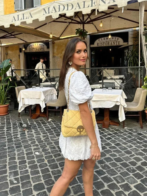 ALICE | Chic Minikleid mit Strukturmuster und Puffärmeln