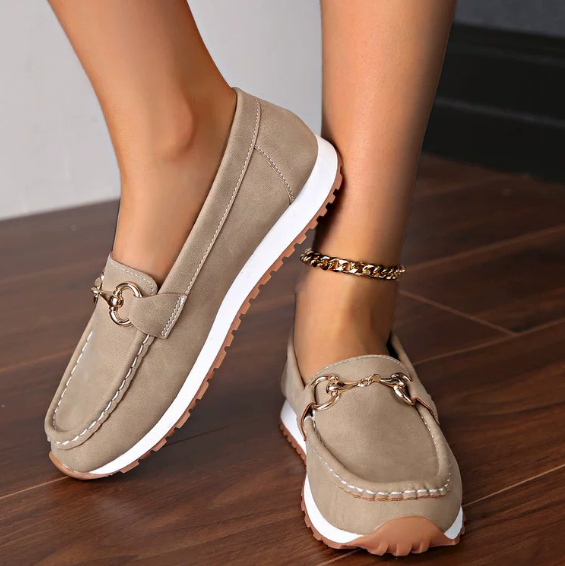 Elodie - Flache Schnallen-Loafer