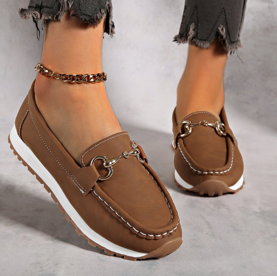 Elodie - Flache Schnallen-Loafer
