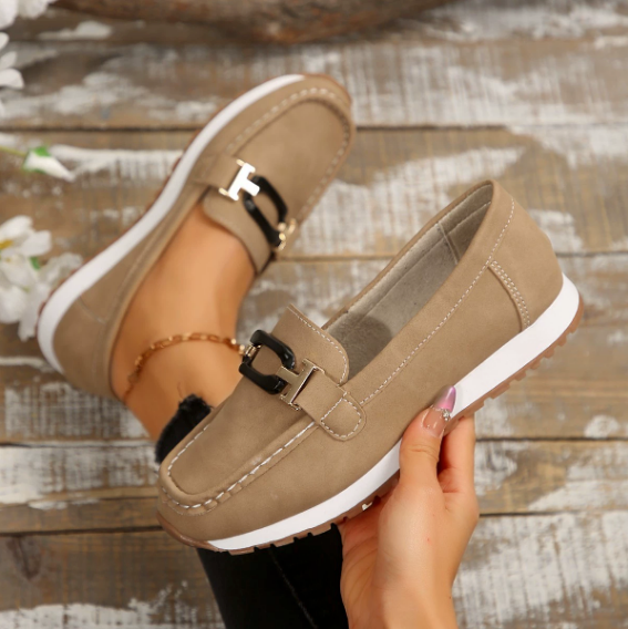 Emily - Verbundene Ketten-Loafer