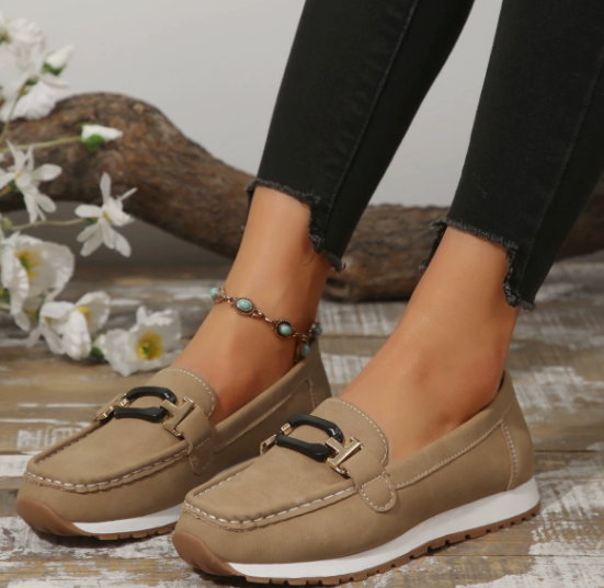 Emily - Verbundene Ketten-Loafer
