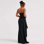 AZZURRA - Elegantes rückenfreies Kleid mit Schlitz