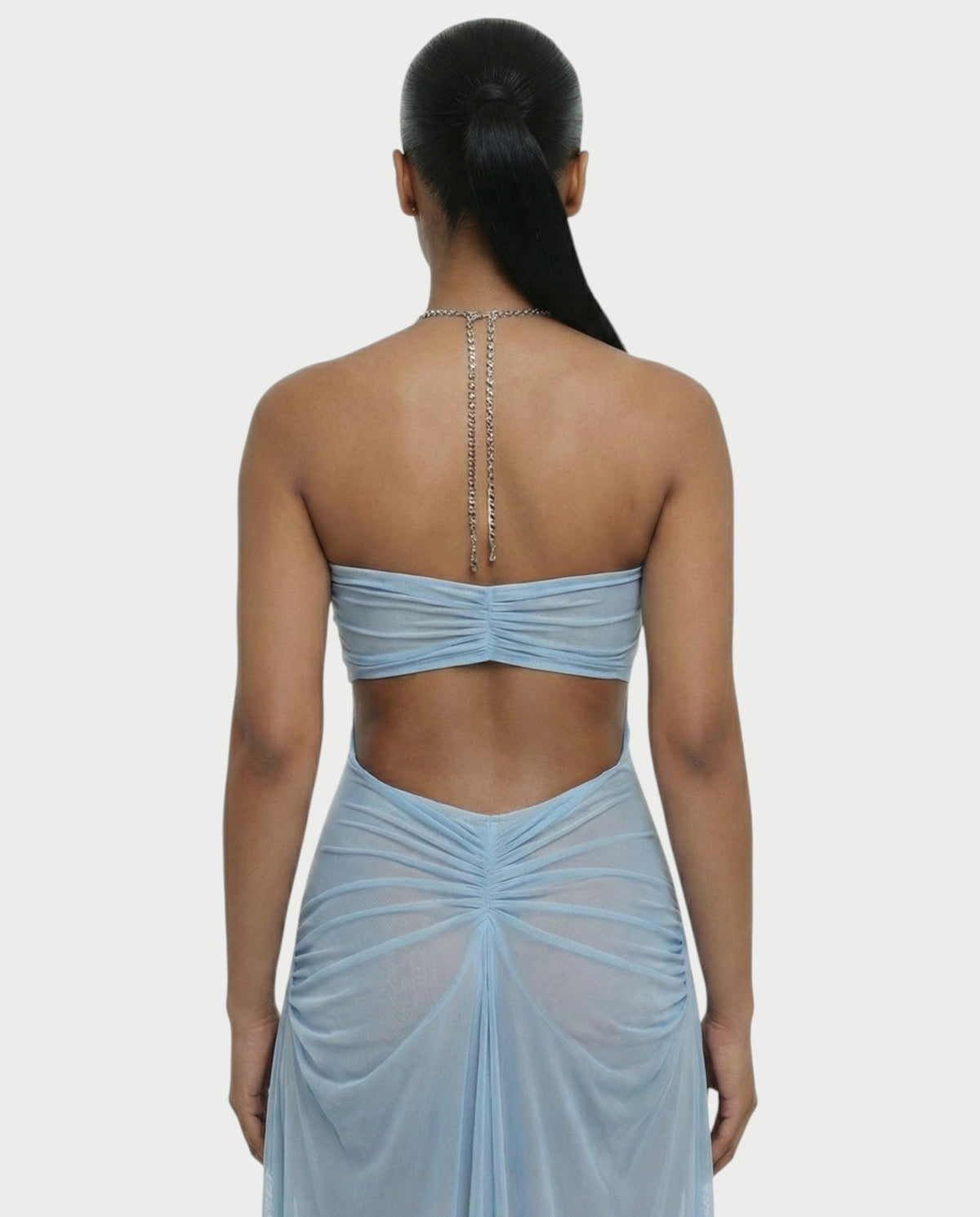 BELA | Maxikleid mit Kettenträgern und Cut-out