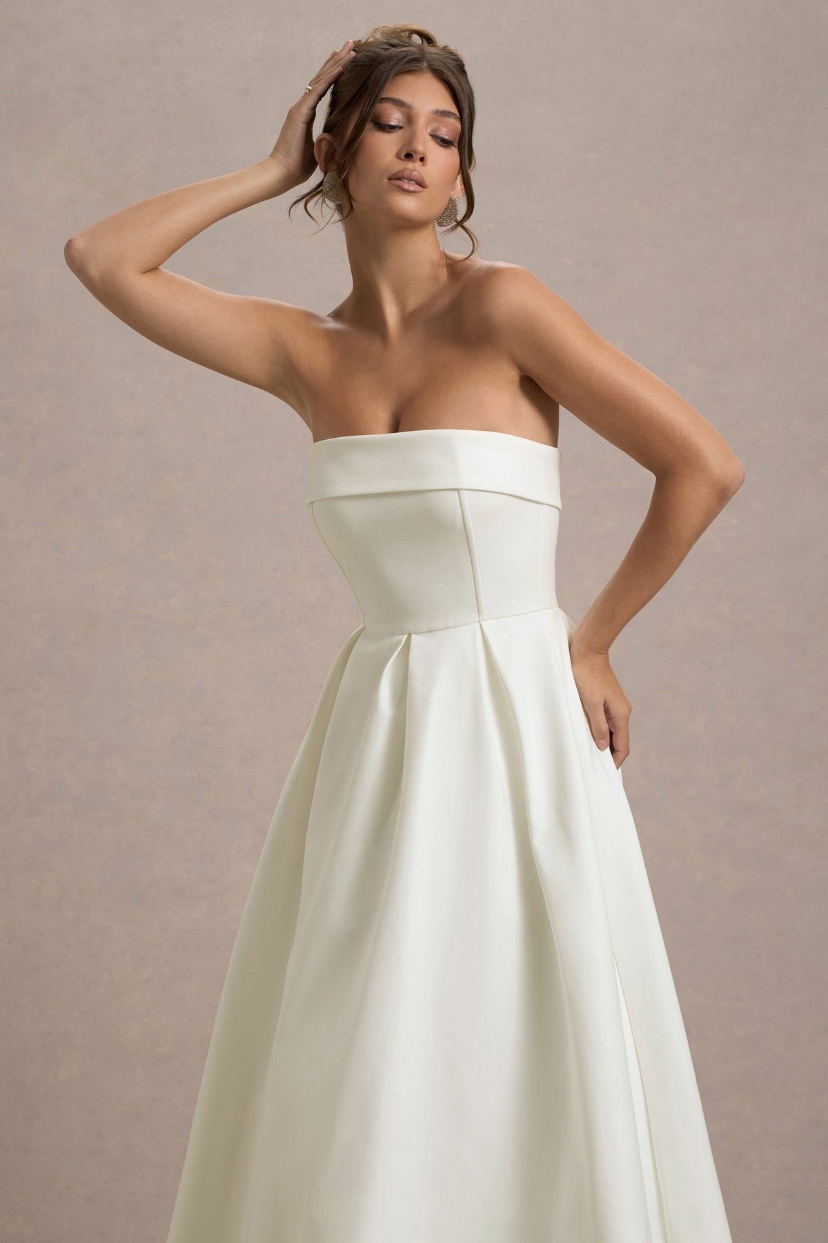 ANNE | Stilvolles Midi-Kleid mit Schulterfreiem Ausschnitt