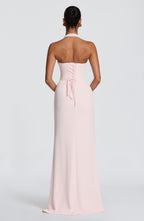 LEANDRA | Figurbetontes Halter-Maxikleid