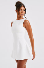 RUNA | Mini-Kleid mit Offenem Rücken