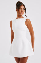 RUNA | Mini-Kleid mit Offenem Rücken