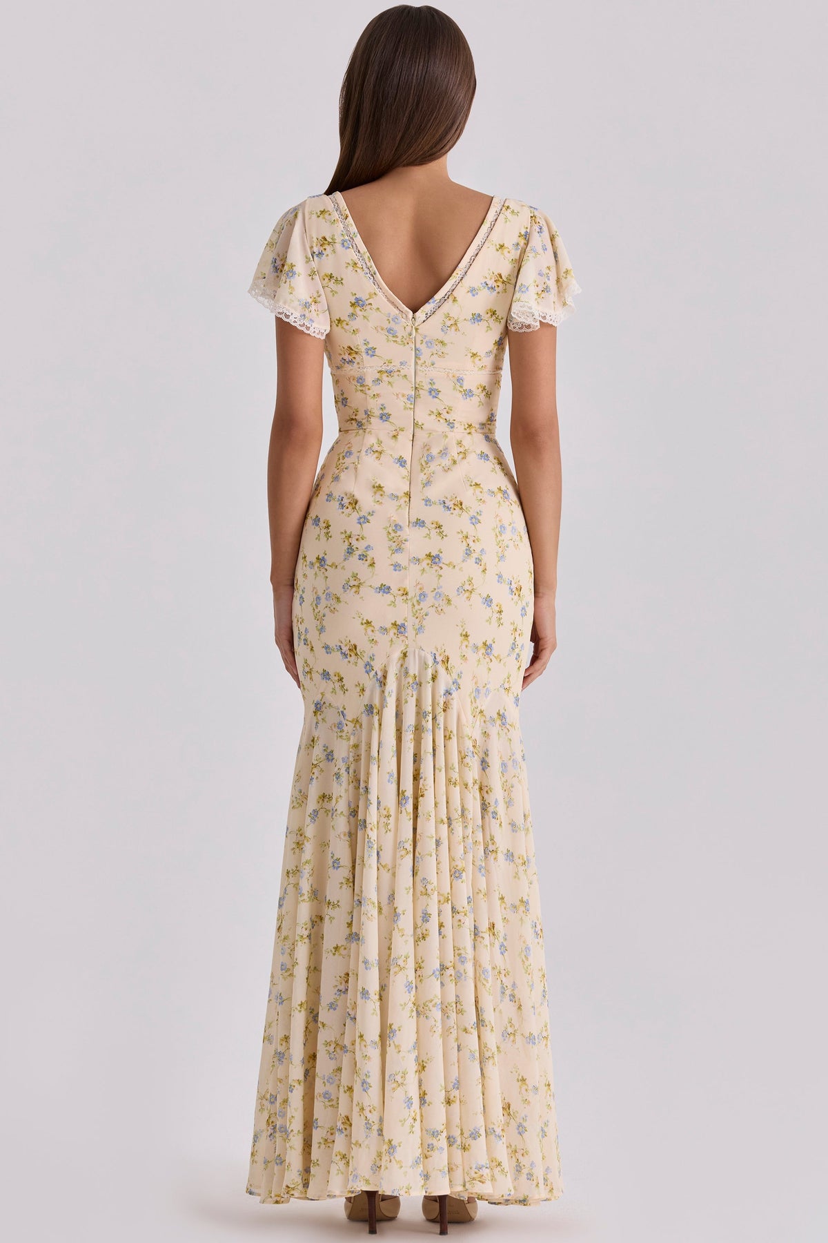 JULIA | Romantisches Maxikleid mit Zarten Volantärmeln
