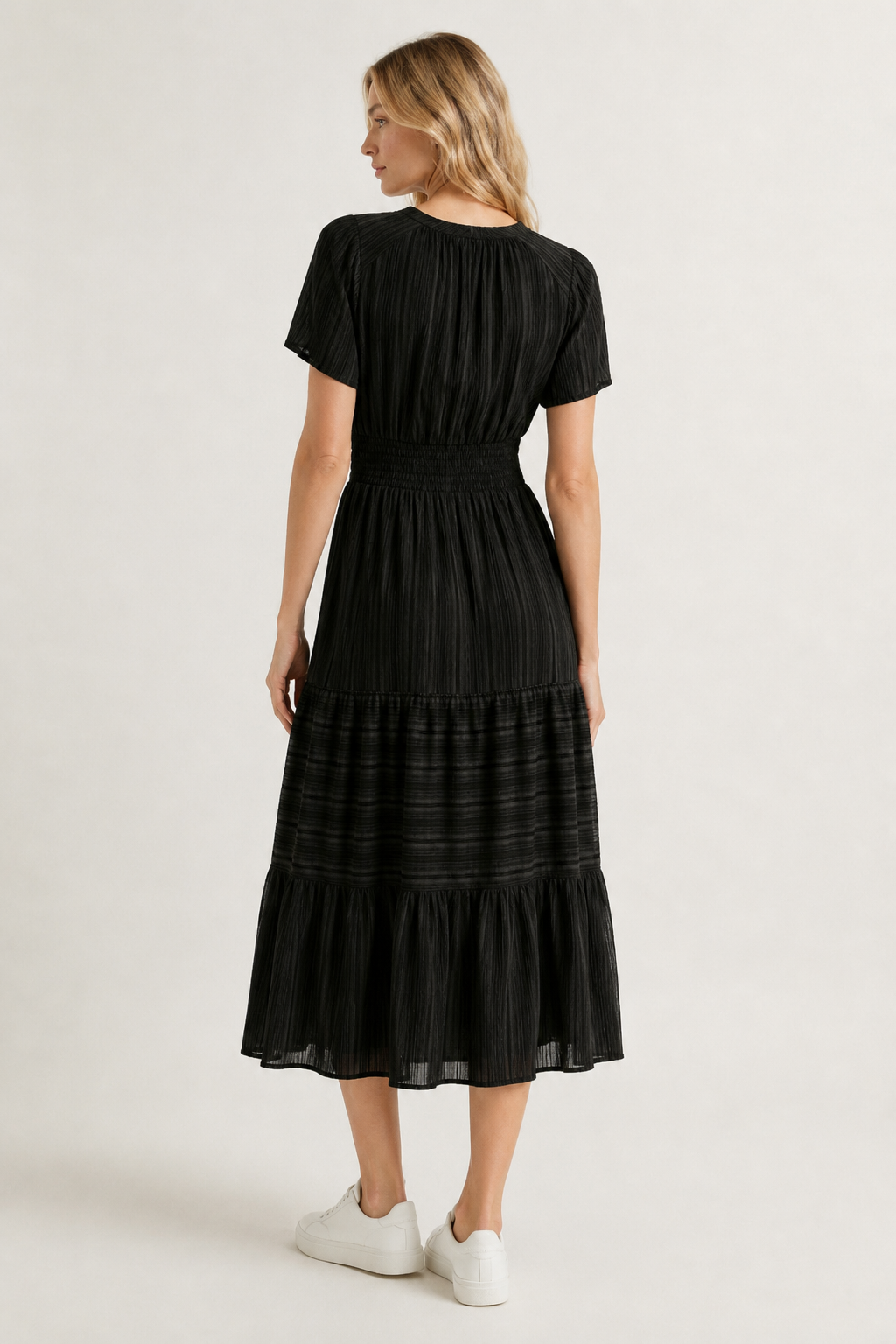 SINJA | Maxikleid mit Smokbund und Stufenrock