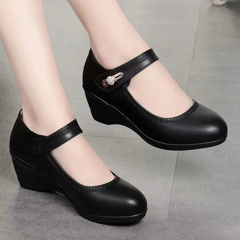 LYDIA | Bequeme Mary Jane Keilschuhe