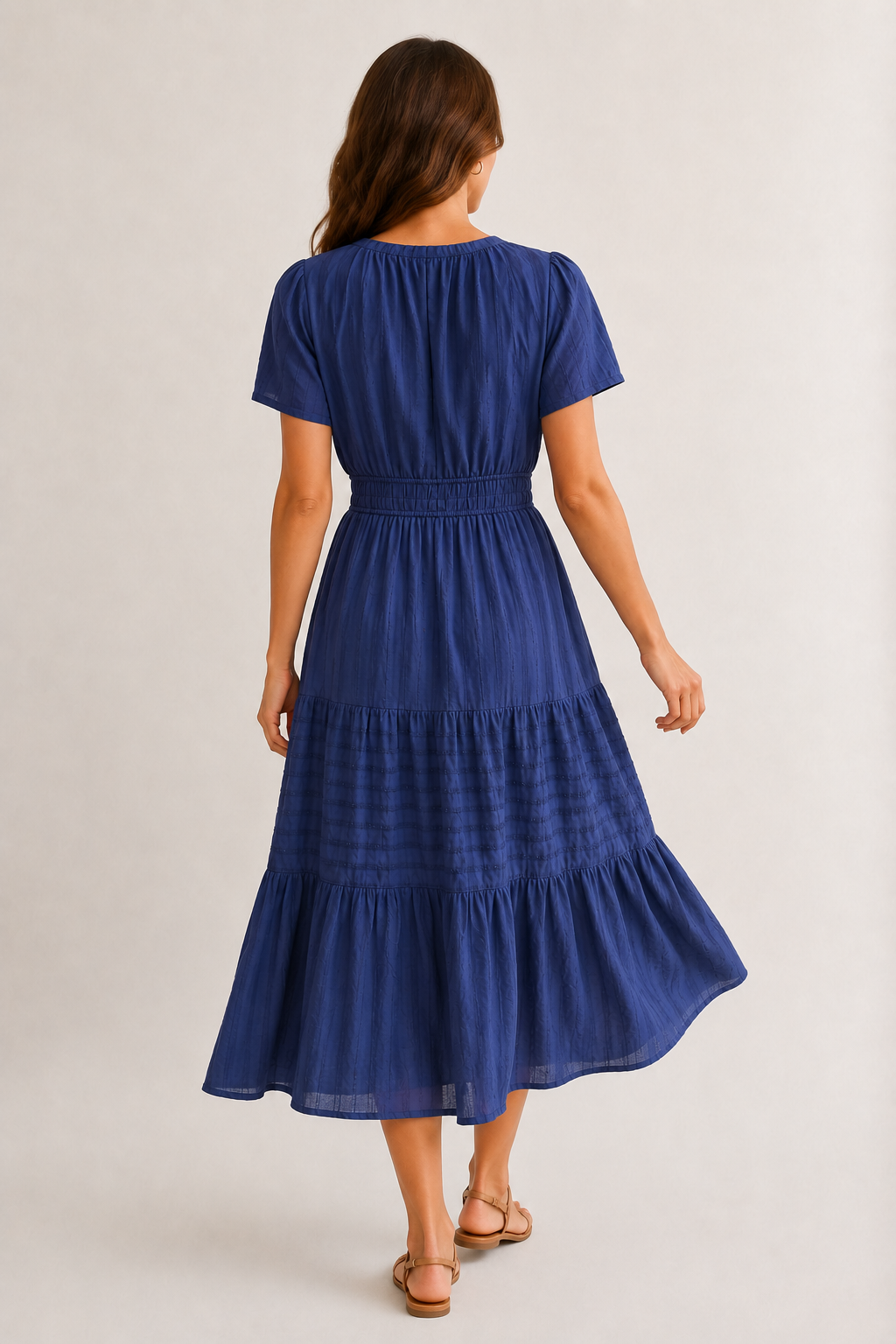 SINJA | Maxikleid mit Smokbund und Stufenrock