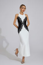 YLVA | Maxikleid mit Halterneck und Kontrastspitze
