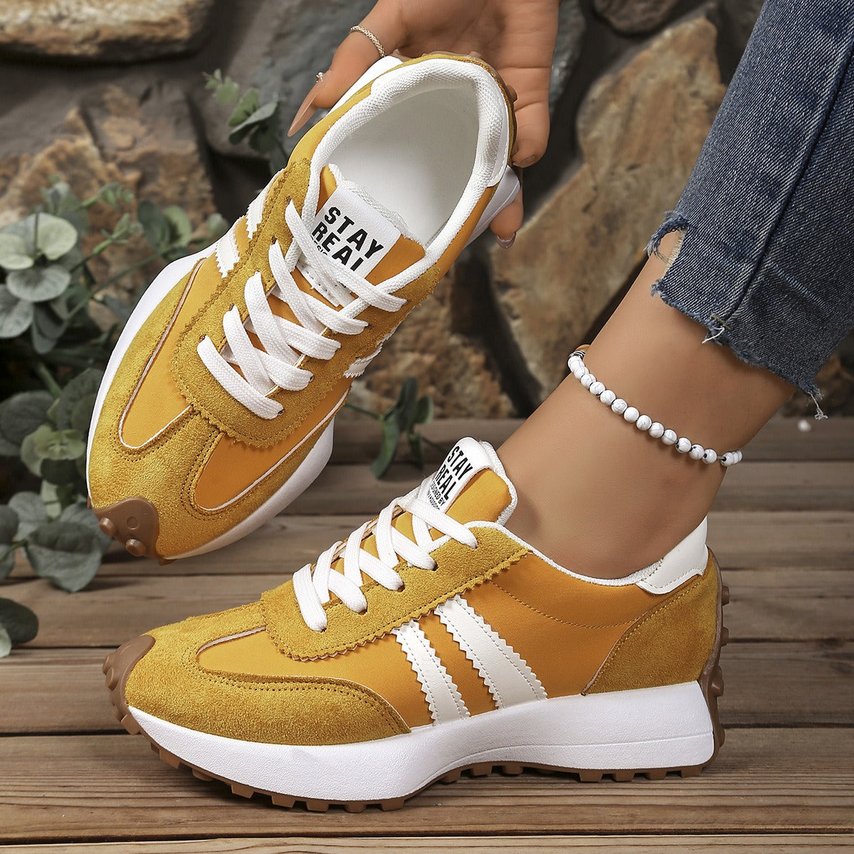 CLEO | Retro-Sneaker mit Schnürung