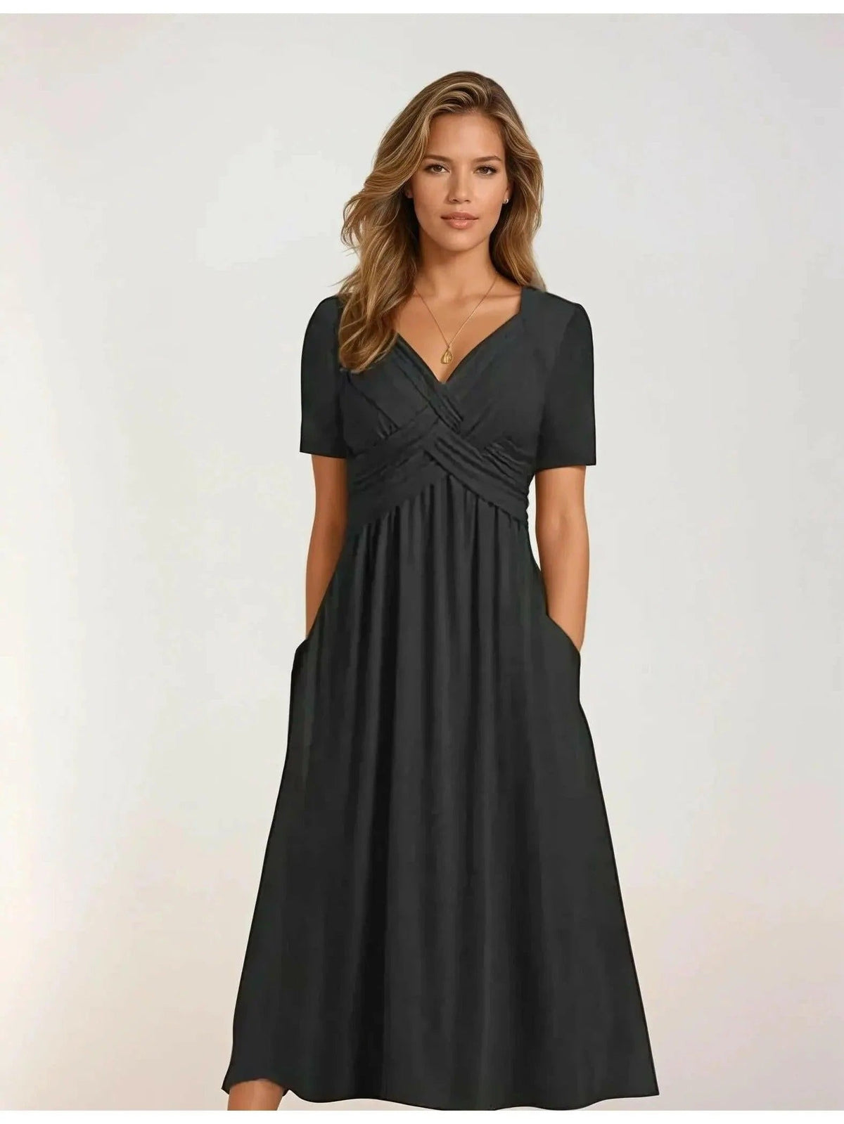 REIKE | Midikleid mit überkreuztem Oberteil