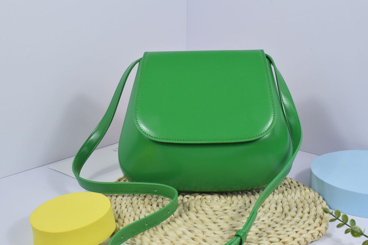 IDA | Minimalist Chestnut Crossbody Bag