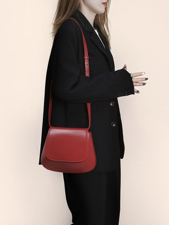 IDA | Minimalist Chestnut Crossbody Bag