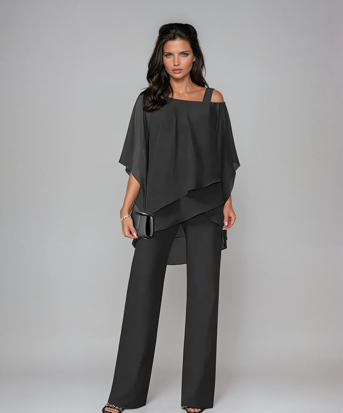 MARIELLA | Asymmetrischer Jumpsuit mit Überwurf