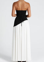 LINA | Trägerloses Maxikleid mit Hohem Schlitz